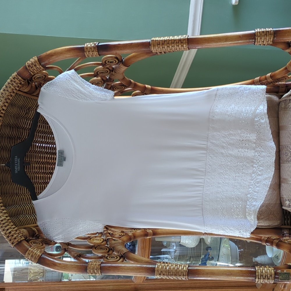 Joseph A white Tshirt extra long in length